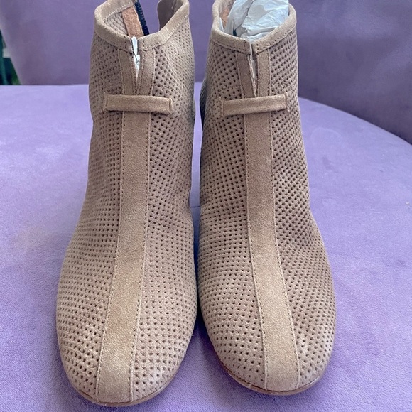 Vero Cuoio Brown Ankle Boots - Picture 2 of 6